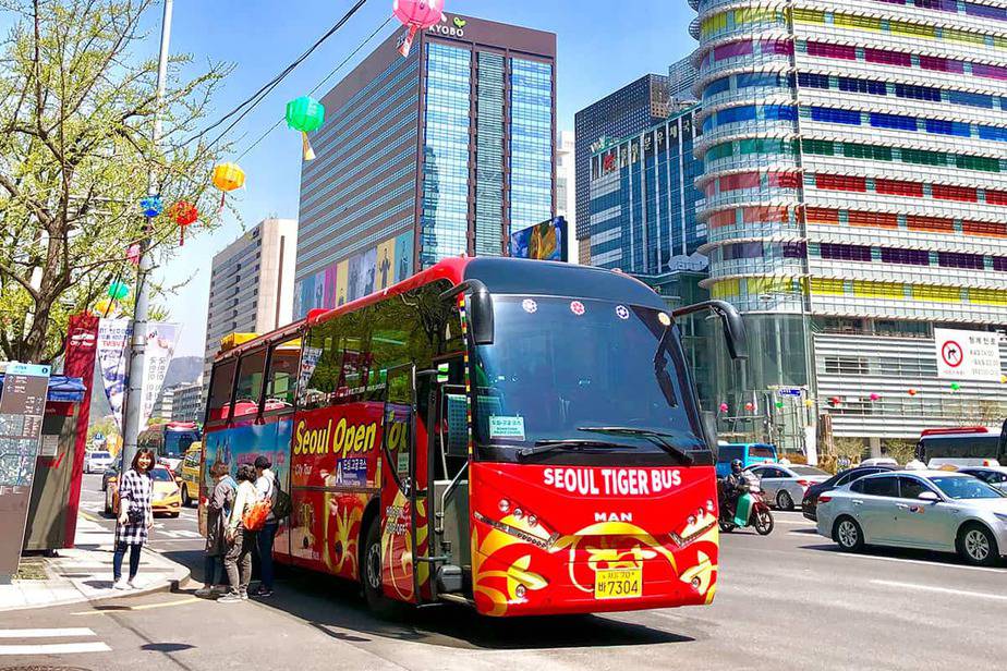 south korea tour bus