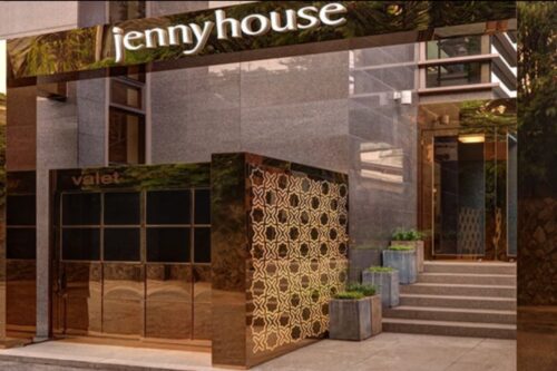 Korean Celebrities’ Makeup and Hair Styling Experience at Jenny House